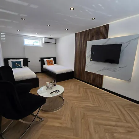 Zm * Tilburg